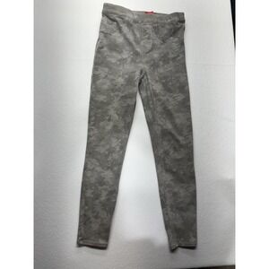Spanx Camo Pull on Jeans Women's Size M Soft Worn Look